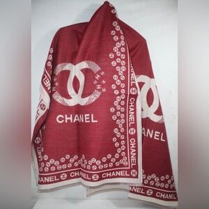 Authentic Chanel Wrap Stole Shawl 65% Cashmere 35% Silk Multicolor Used